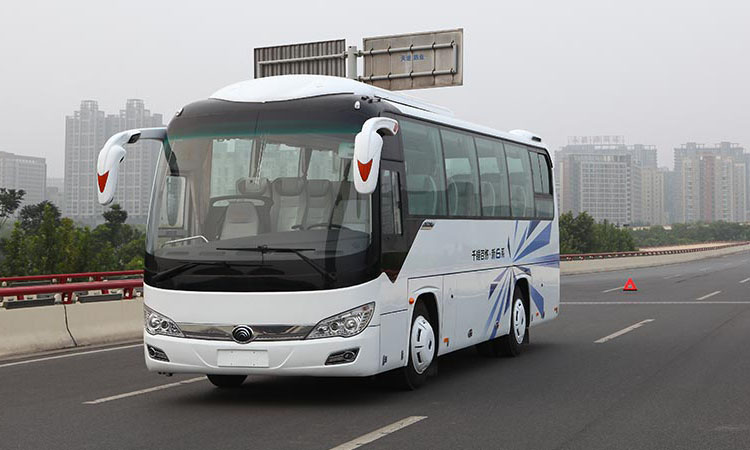 33座中巴